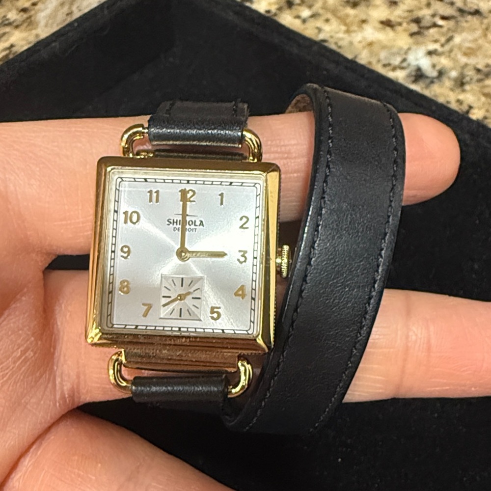 SHINOLA Original Gold Case with Black Strap Watch - Picture 3 of 8